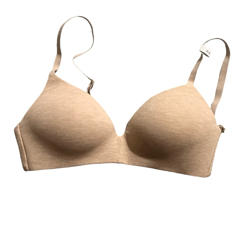 Gap Breathe Wireless Bra (Rugby Tan)